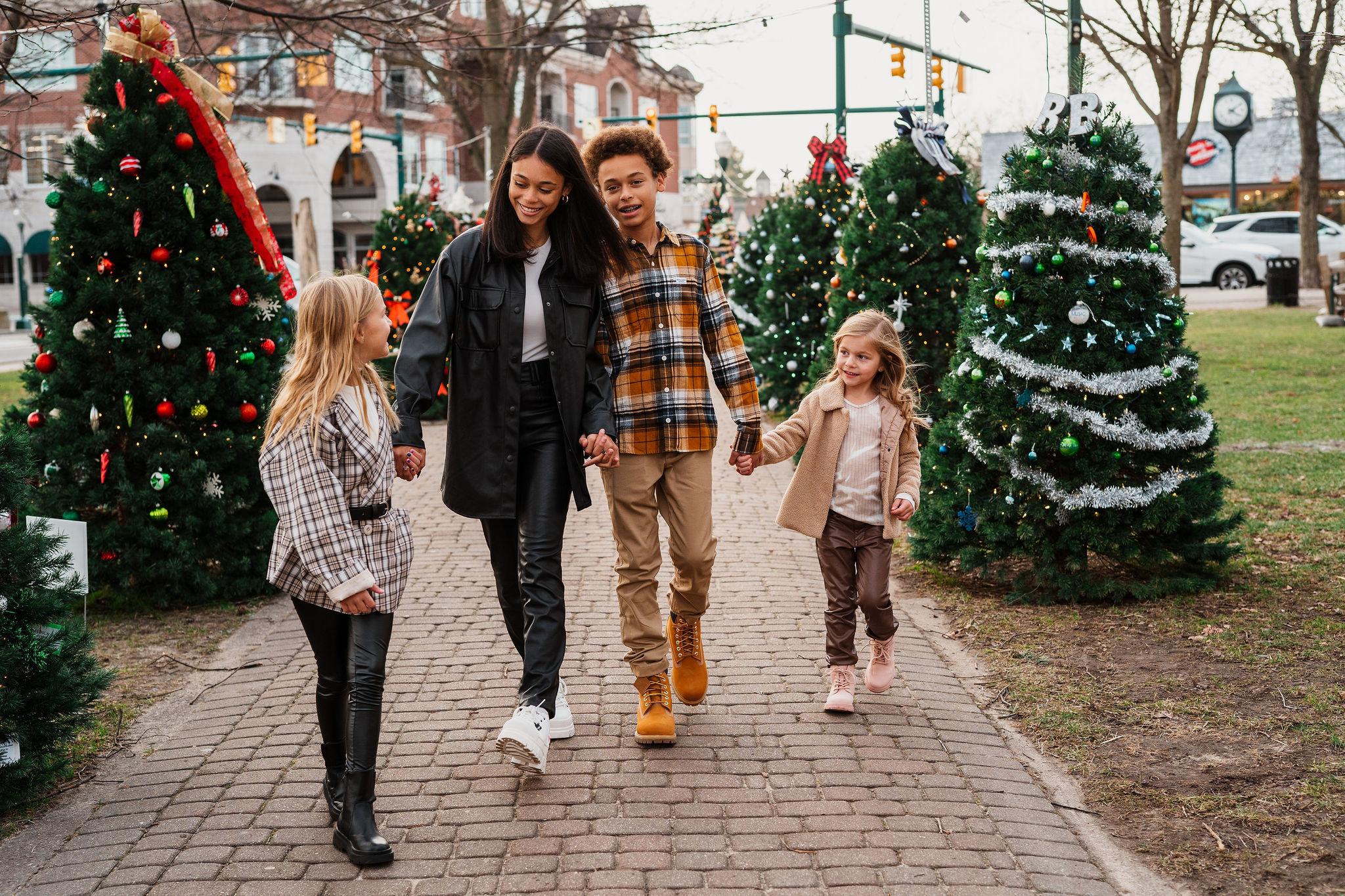 Kellogg Park Christmas Sessions